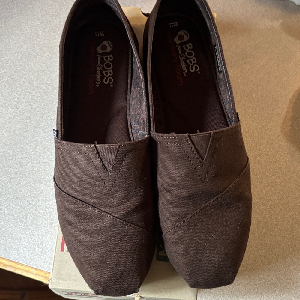 Skechers Women’s Dark Brown Slip-On Loafers